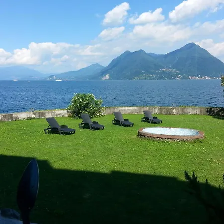 아파트 La Di Elena 베르바니아