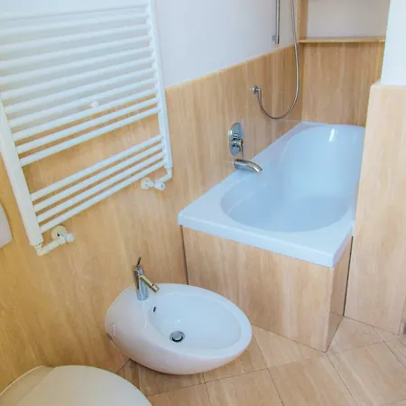 La Di Elena Apartament
